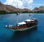Lombok Live on Board 