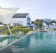 Staycation Leuweung Geledegan  Bogor